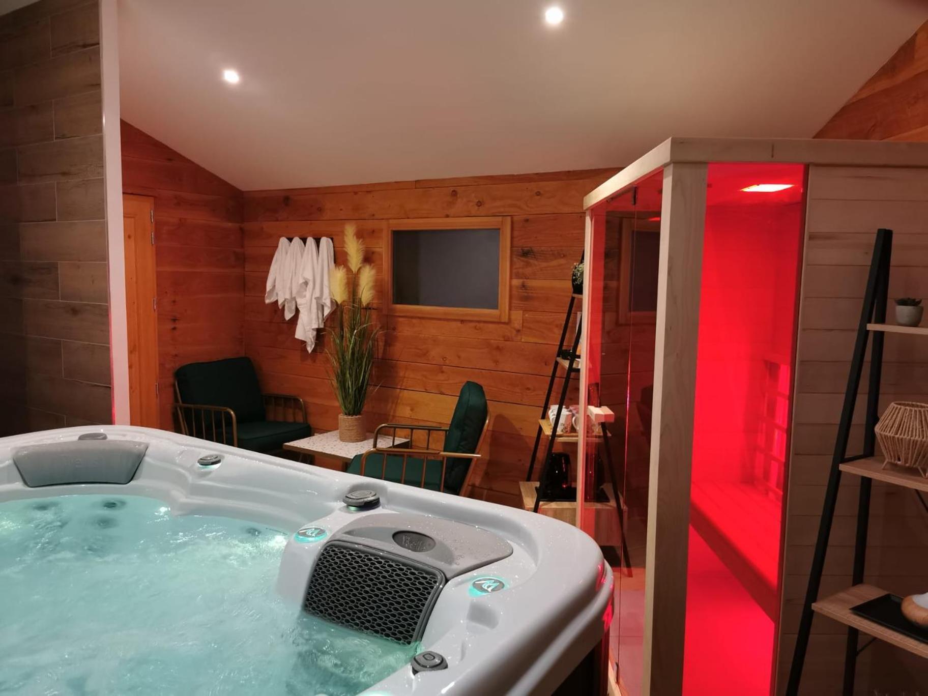 Le Chalet Du Pere Michel, Jacuzzi, Sauna, Jardin La Bresse Extérieur photo